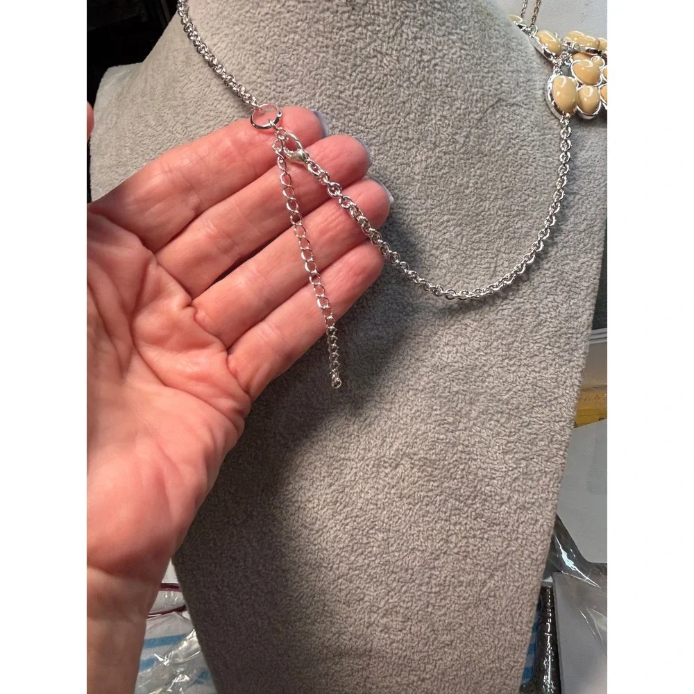 #23. Bib Style Floral Cluster Necklace